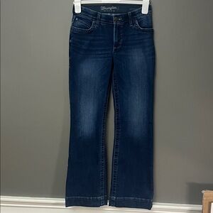 Wrangler Willow Ultimate Riding Women's Deep Blue Flare Jeans - Size 27x32